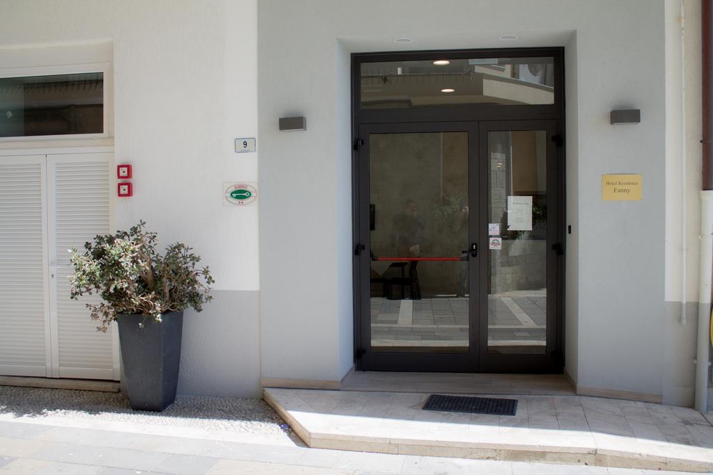 Albergo Fanny Alassio Dış mekan fotoğraf
