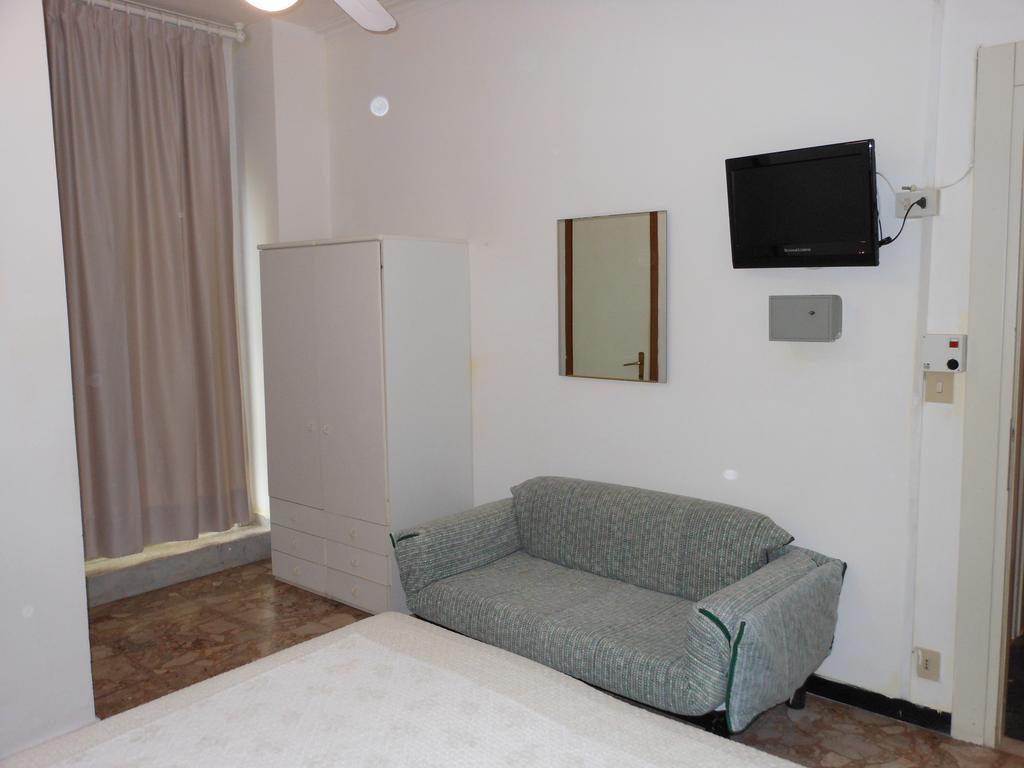 Albergo Fanny Alassio Dış mekan fotoğraf